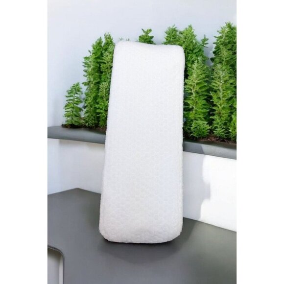 Guerlain Cosmetic Pouch (New) - Picture 9 of 11